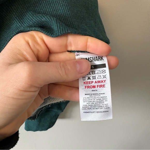 Gymshark Crewneck - Picture 5 of 7